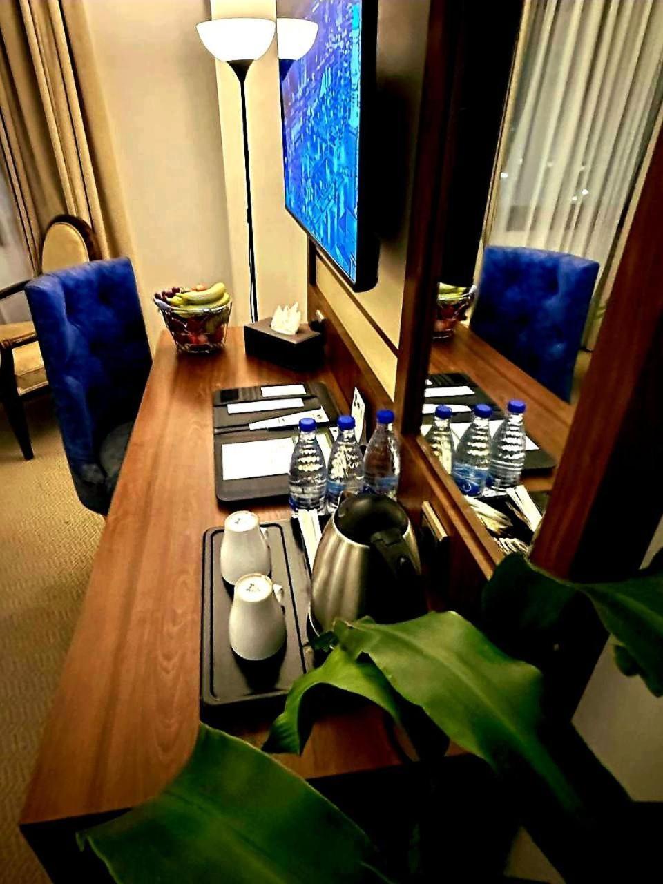 One Inn Hotel Medina Luaran gambar