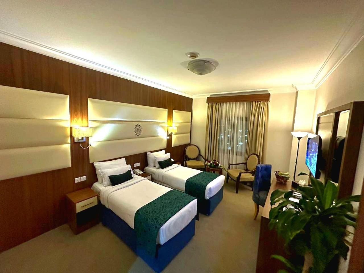 One Inn Hotel Medina Luaran gambar