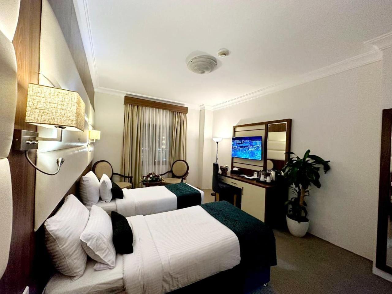 One Inn Hotel Medina Luaran gambar
